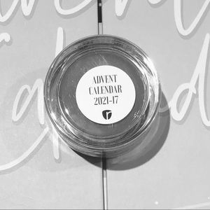 AC21-17 Revel nail advent calendar dip powder